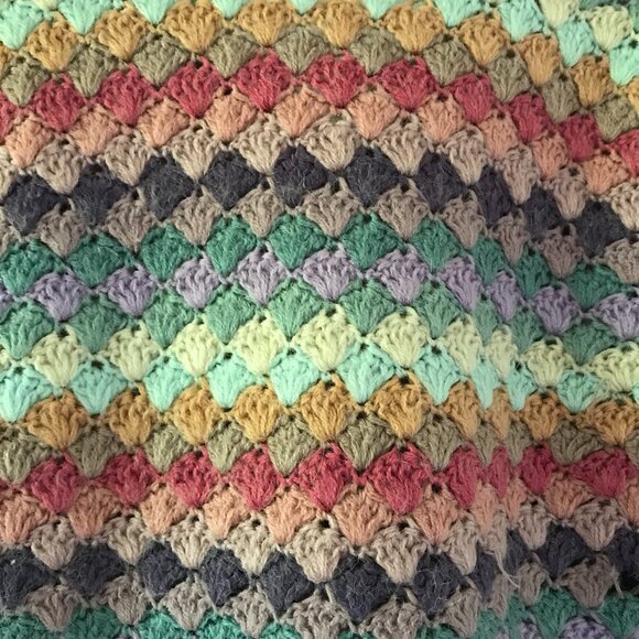 Vintage Sweater Bee Sweater Pastel Multicolor Ruffle collar Bell Sleeve Womens S - Picture 5 of 8